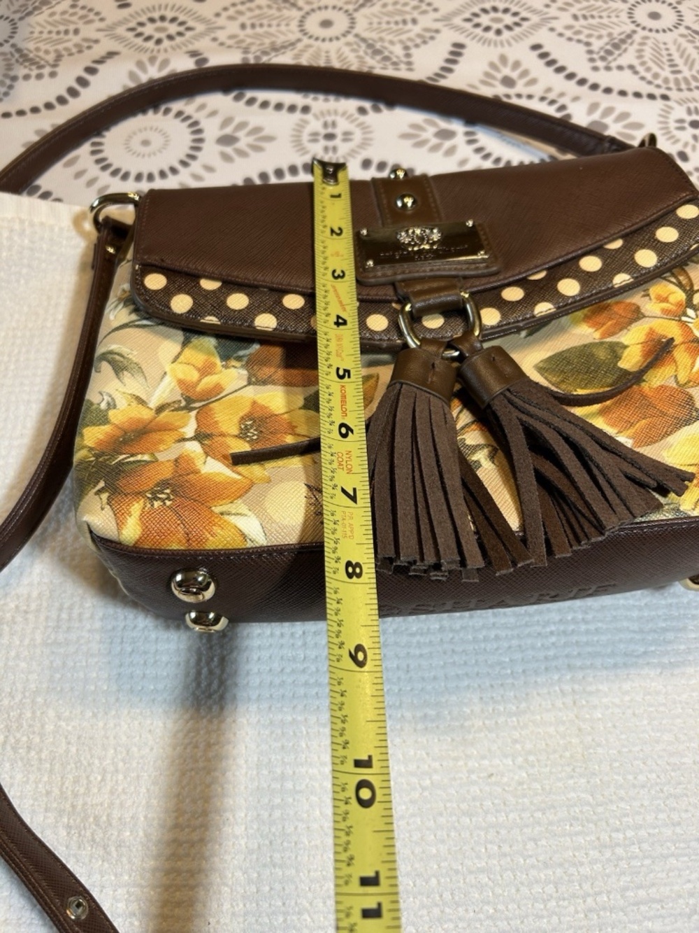 Darling Shariff Handbag - Picture 2 of 11